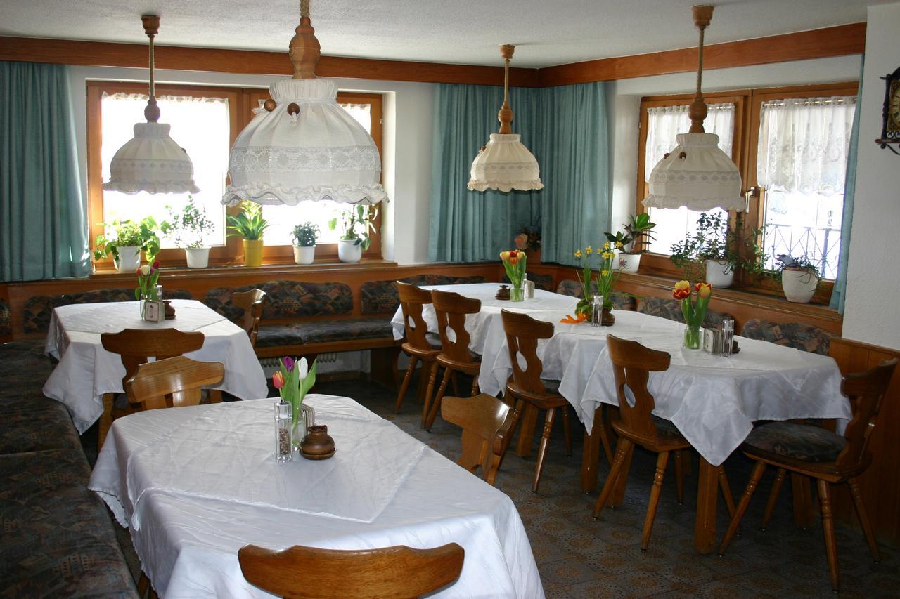Gasthof Pension Santeler Sankt Leonhard im Pitztal Eksteriør bilde