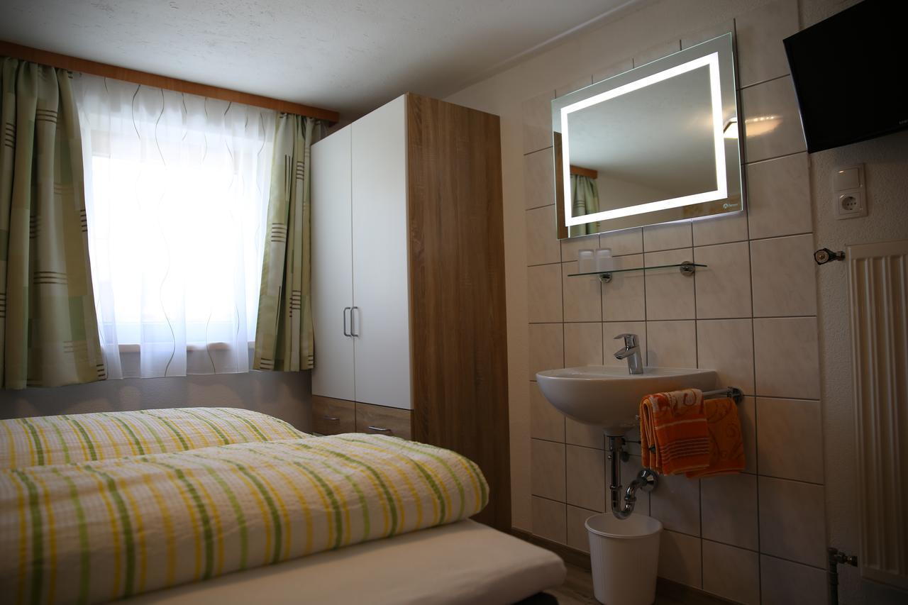 Gasthof Pension Santeler Sankt Leonhard im Pitztal Eksteriør bilde