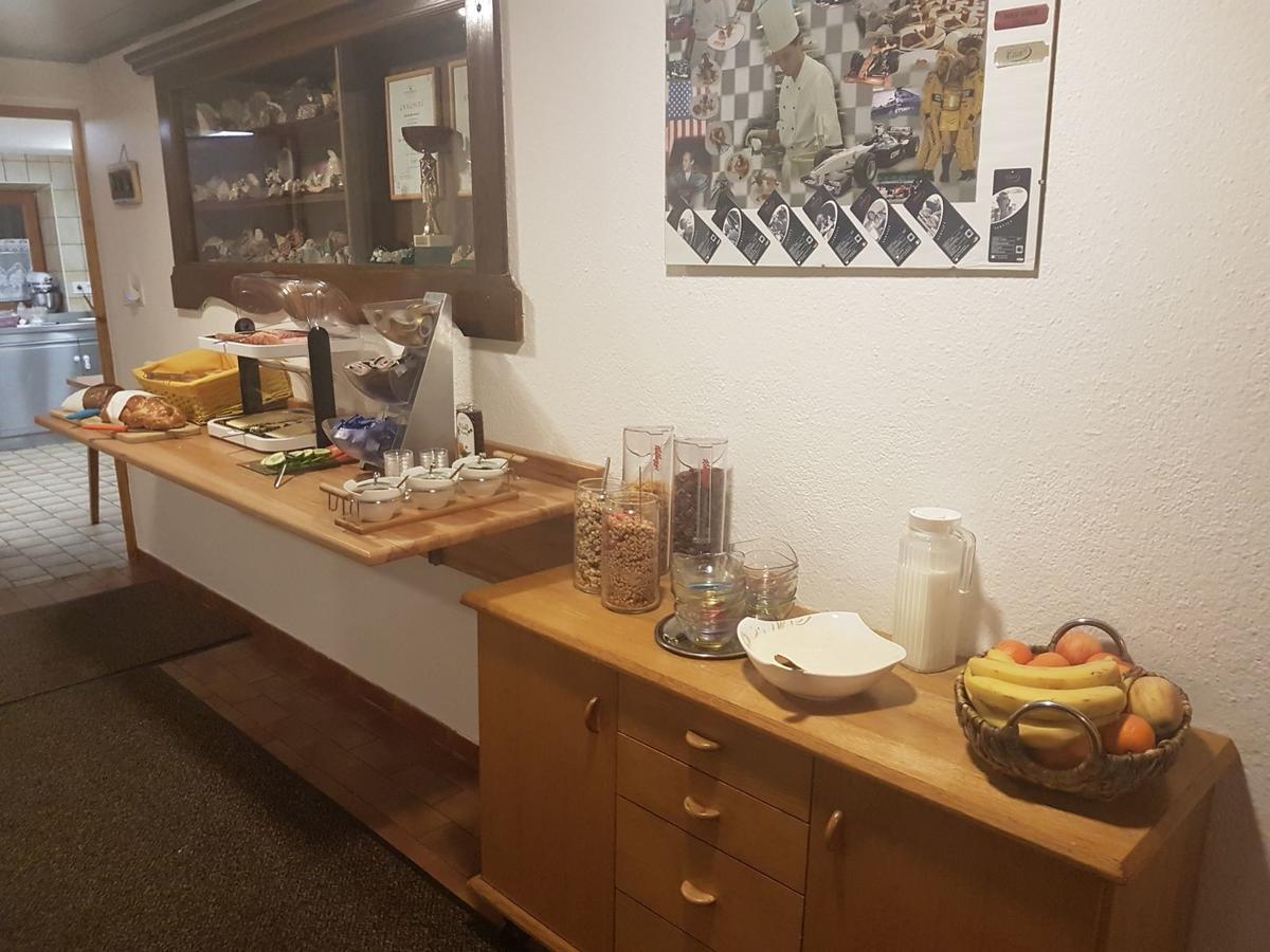 Gasthof Pension Santeler Sankt Leonhard im Pitztal Eksteriør bilde