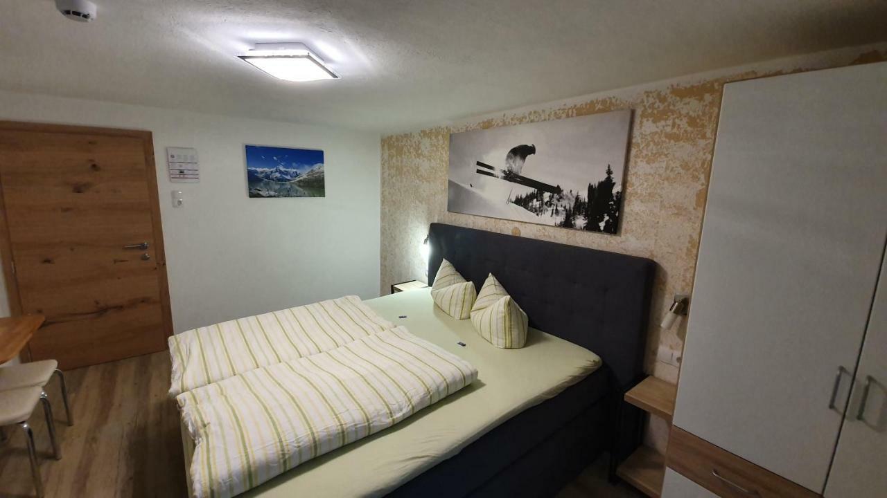 Gasthof Pension Santeler Sankt Leonhard im Pitztal Eksteriør bilde